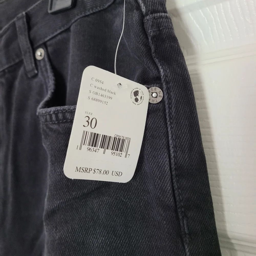 We The Free Maggie Mid Rise Crop Straight Leg Jeans - Picture 7 of 9